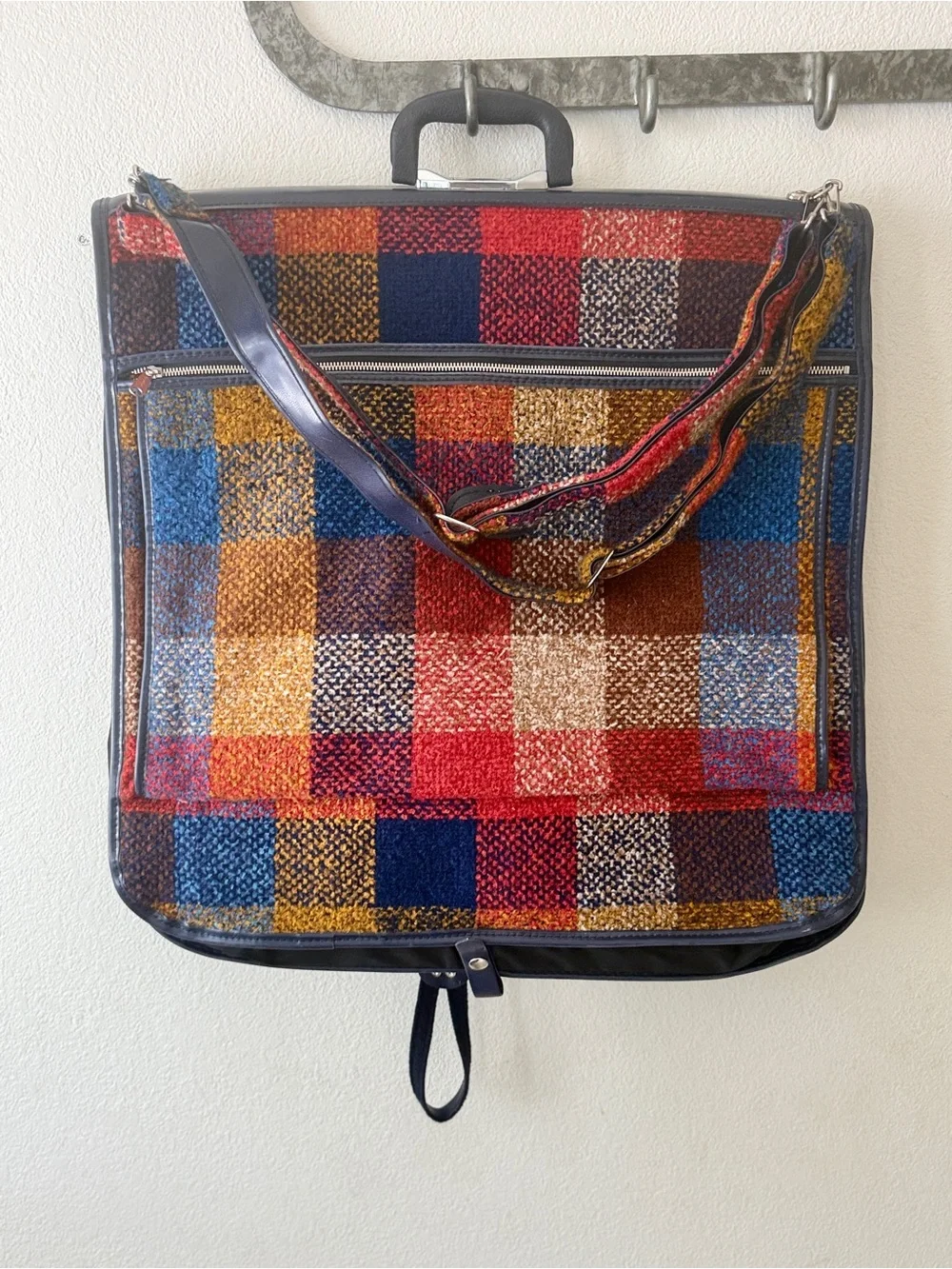 Skyway Luggage Plaid‎ Rainbow Retro Tweed Garment Bag